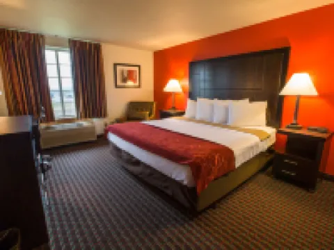 Bridgeway Inn & Suites - Portland Airport Hotels in Gresham