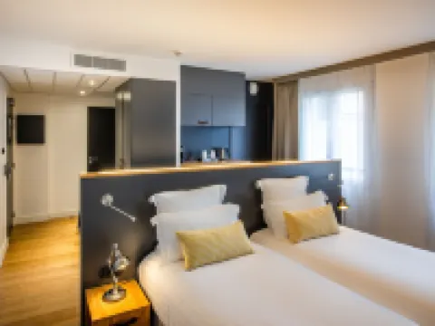 Best Western Plus Suitcase Paris la Defense Hotels in Asnieres-sur-Seine