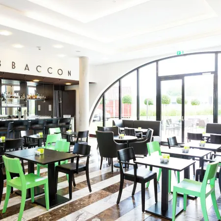 Tobbaccon Hotel