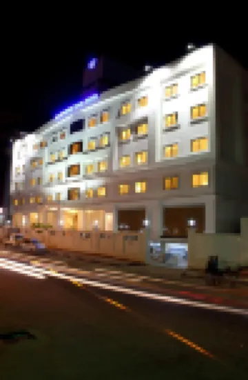 Hampshire Plaza Hotels near Birla Temple