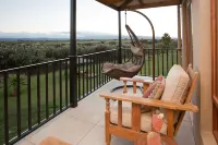 De Zeekoe Guest Farm - Mountain view