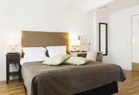 卡爾斯塔德城鎮精英飯店