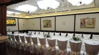 Favorit Hotel - Business
