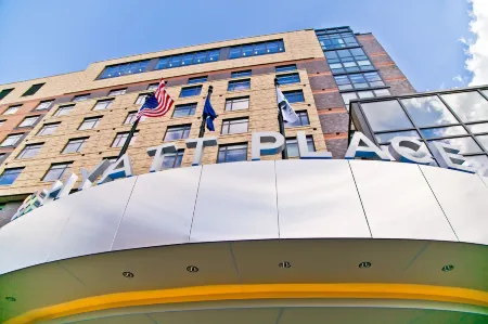 Hyatt Place Flushing/LGA Airport