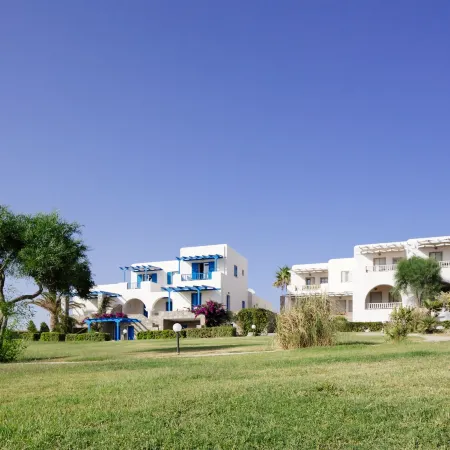 Poseidon of Paros Hotel & Spa