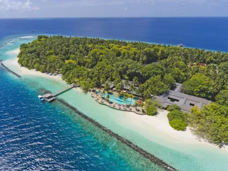 Royal Island Resort Отели в г. Kunfunadhoo