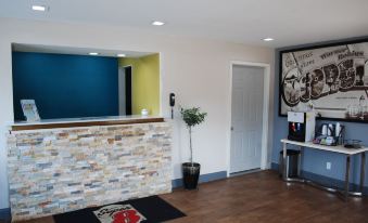 Super 8 by Wyndham Warner Robins