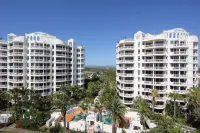 Burleigh Mediterranean Resort Hotels in Burleigh Heads