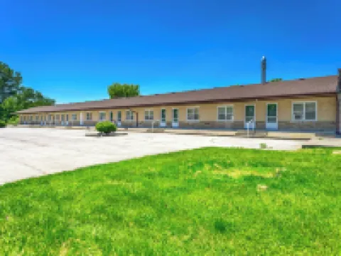 The Gables Inn Hotels in Sarnia