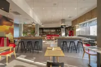 Ibis Queretaro - فطور