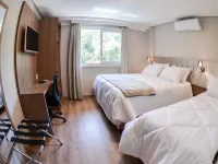 Viena Flats Hotels near Resto Bar Black Lake