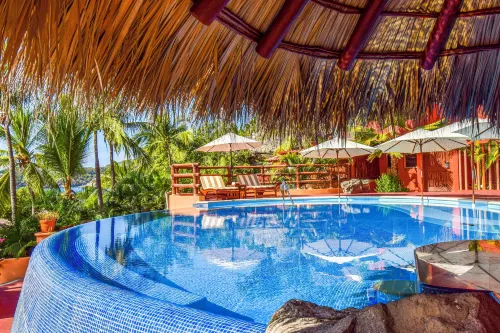Hilton Grand Vacations Club Zihuatanejo Mexico Hotels in Zihuatanejo