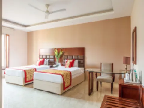 Orchha Palace and Convention Centre Hotels in Orchha