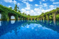 Mekong Lodge Resort - Pools