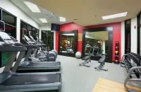 DoubleTree by Hilton Hotel Wichita Airport - Gym