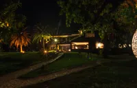 Latitude 13 Degrees Hotel di 