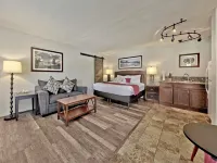 塔霍湖海文利酒店