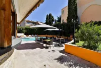 Hôtel Restaurant de la Mer Hotel di Vallauris