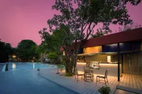 Sukhothai Treasure Resort and Spa - Pools