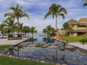 Las Palmas Luxury Villas