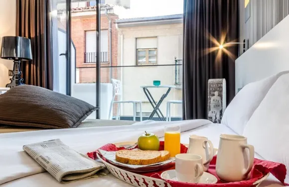 阿波洛尼婭酒店