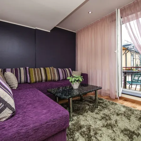 Embrace Hotel & Apartments