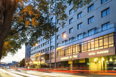 Hotel Tatra Отели рядом с достопримечательностью «Архиепископский дворец»