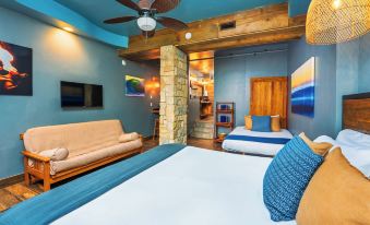 Nomads Hotel