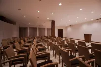 수르야 켄카나 시사이드 호텔