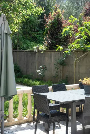 La Maison Charentonneau Отели в г. Мезон-Альфор