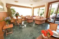 レジデンス ミラマーレ