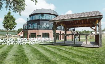 Cave Hotel & Golf Resort