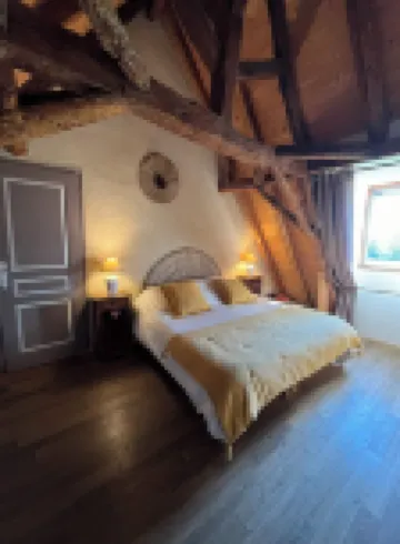 La Ferme de la Croix. Chambres et table d'hôtes en Dordogne Hôtels à : Capdrot