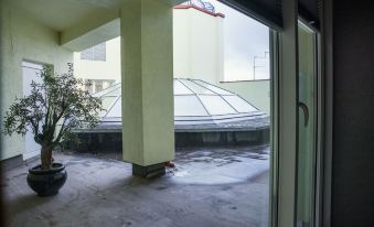 Opera Passage Hotel & Apartaments