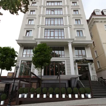 城市公園酒店 鄰近凱旋門的酒店