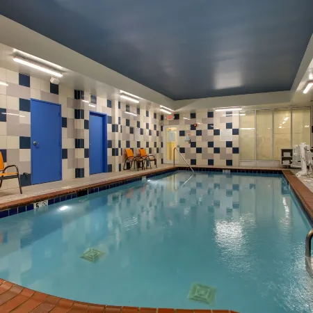 Holiday Inn Express LEXINGTON NORTH-GEORGETOWN by IHG
