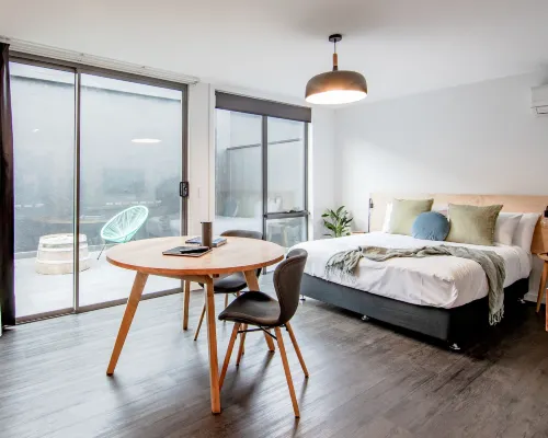 Change Overnight Hotels near Quadrant Mall