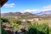 Bon Accord Farm Cottages - Bergblick