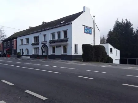 Le Chanteraine Отели в г. Ас