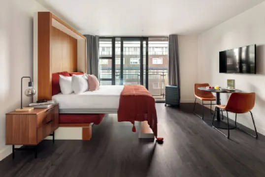 金絲雀碼頭瑪琳公寓