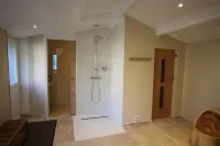 La Haute Flourie - Bed and Breakfast -Chambres d'hôtes - spa