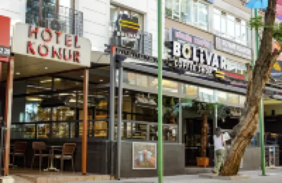 コヌル ホテル のホテル