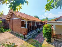 Genthong Homestay