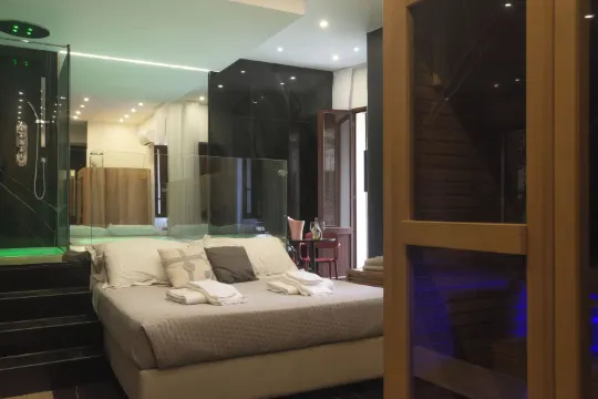 穹頂套房和温泉