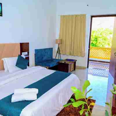 Hariom Tatsat Retreat Rooms