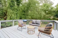 Mins to USC Hospital Zoo Columbia Duet-Unit B Hotels near Columbia Metropolitan Airport