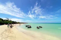 Rooms Boutique by Annie's - Beach