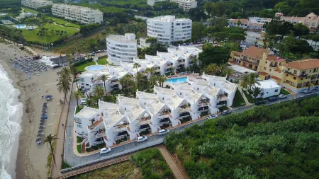 Macdonald Leila Playa Resort