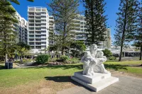 Pacific Beach Resort Hotels in Mooloolaba
