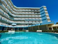 Beachfront Flat with Sea View - Ocean View